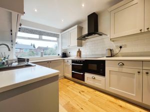 Kitchen- click for photo gallery